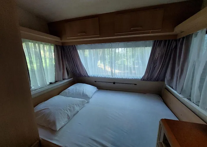 Caravane La Clairiere Parque de Campismo